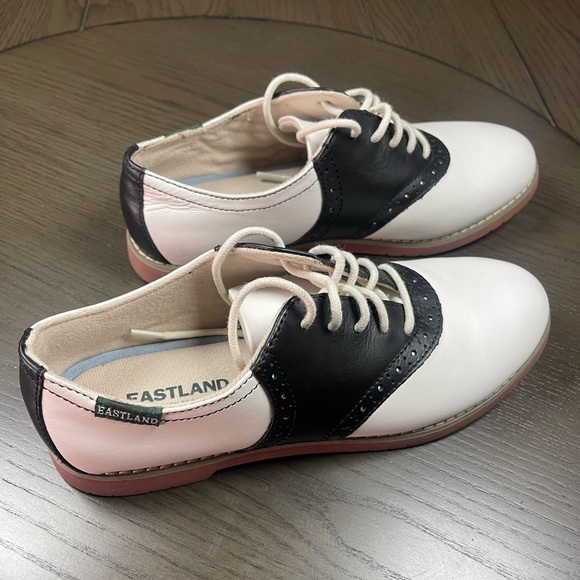 Eastland women sadie saddle shoe - Picture 1 of 7